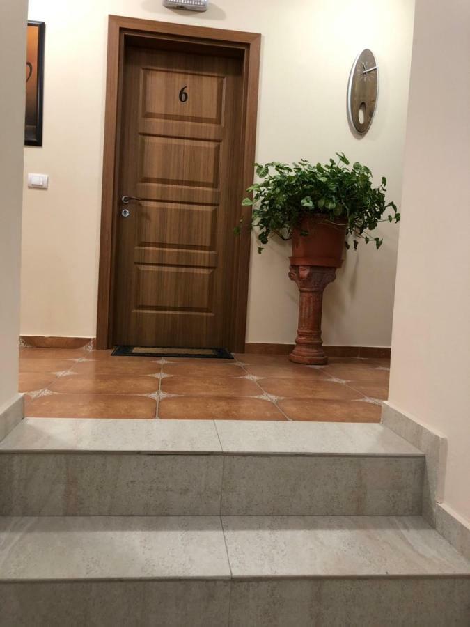 Apartment Family Ulcinj Exterior photo